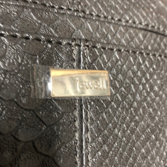 Thirty-One Townsfair Reversible Tote in Charcoal - Picture 2 of 4